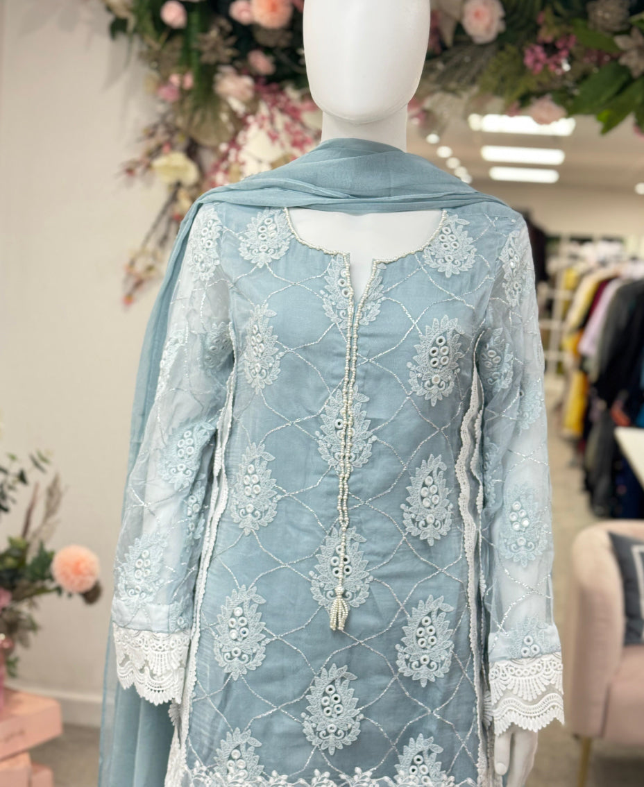 Spring Wisteria - Farshi Ensemble