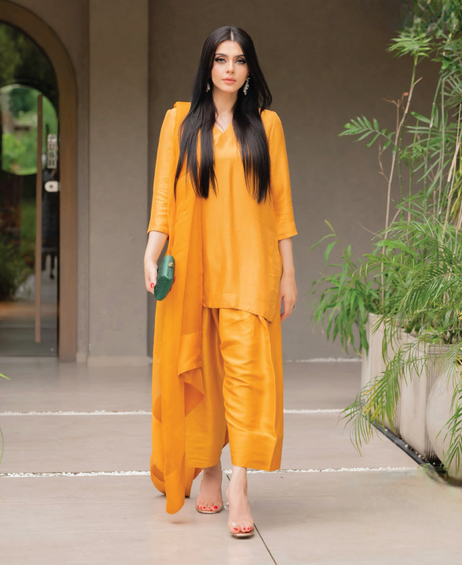 Mustani Raw Silk (Farshi Shalwar suit)