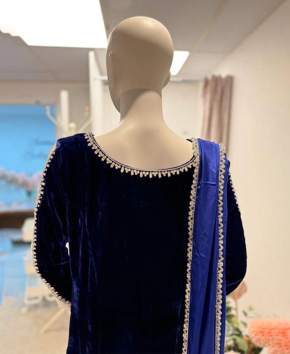 Sapphire Grace Velvet