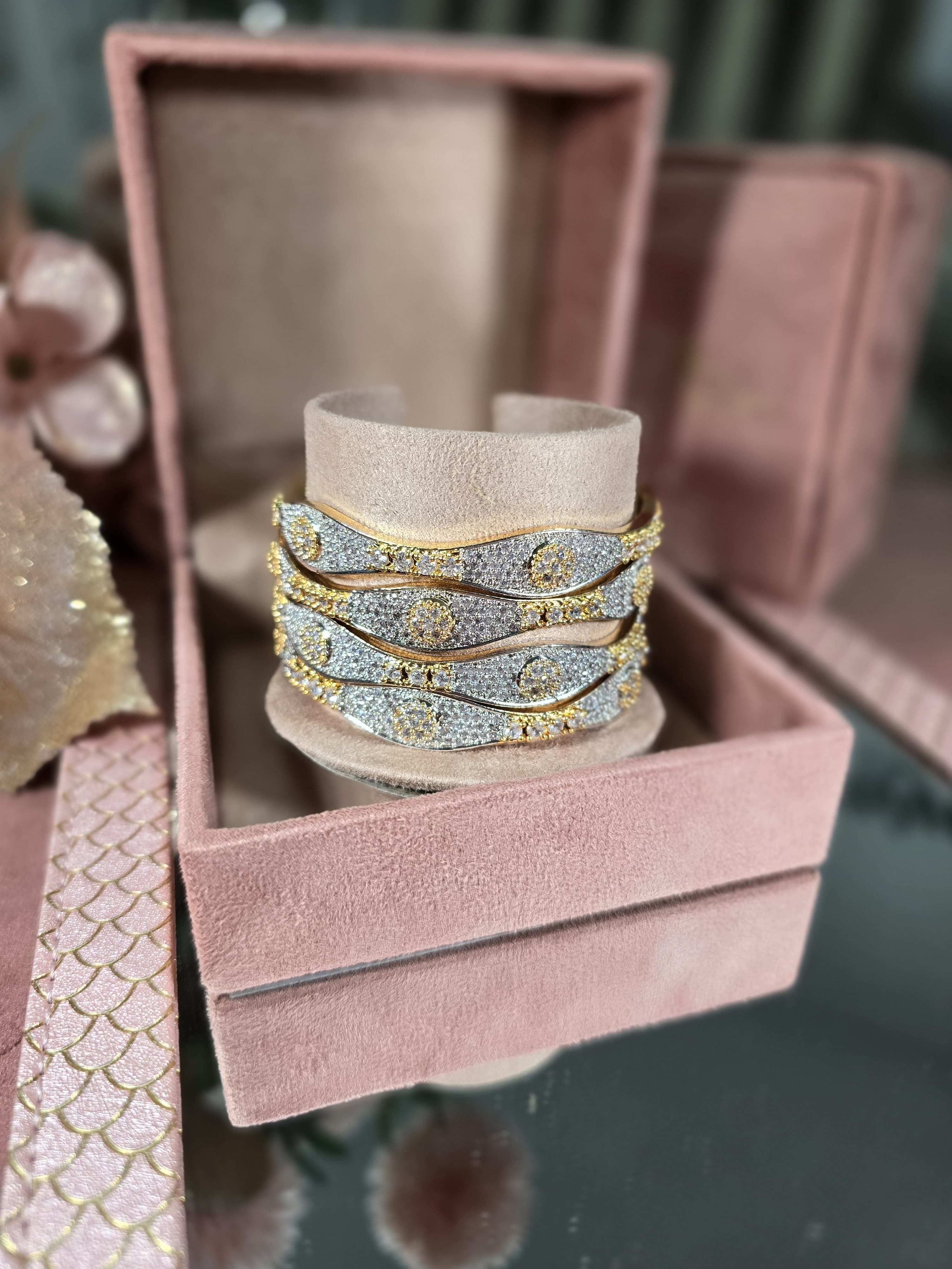 Metallic Harmony Bangles Set of 4