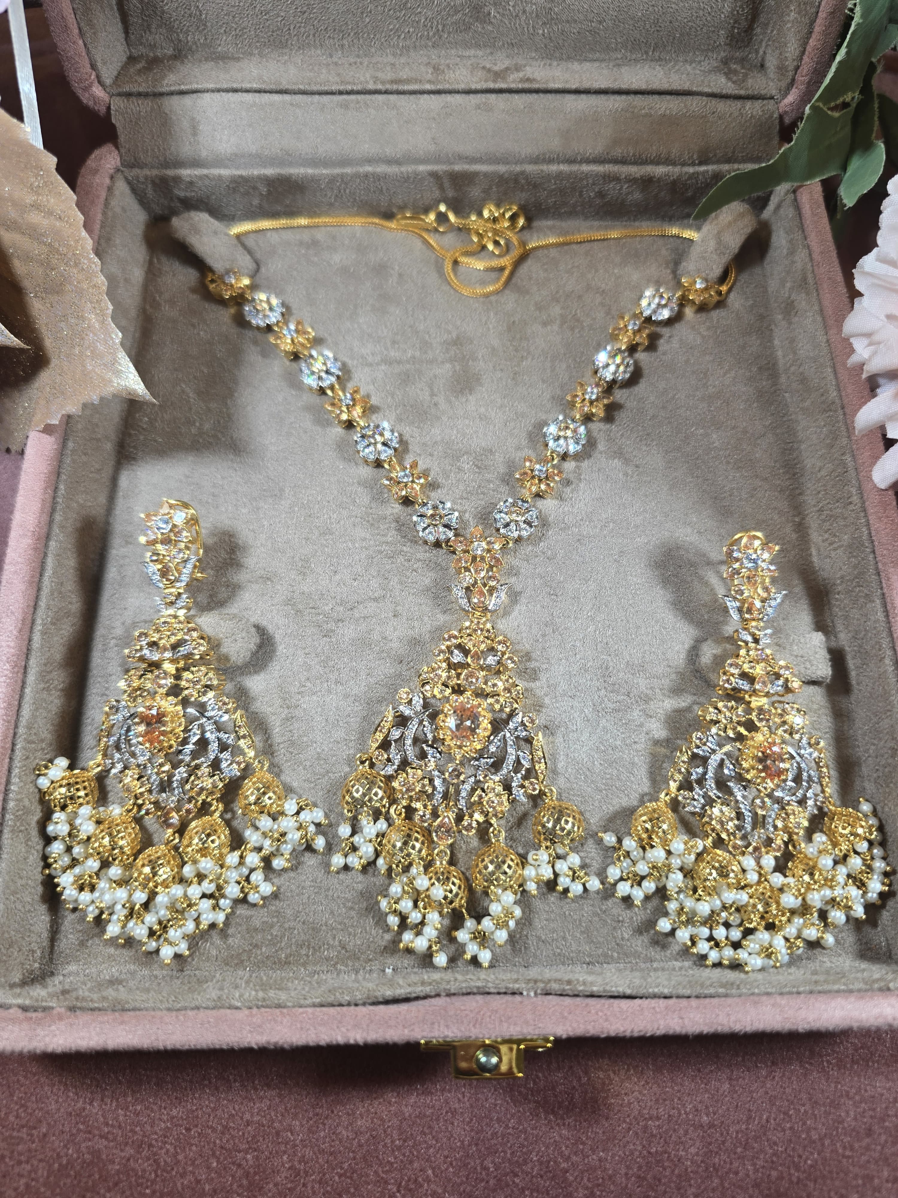 Royal Nazaakat
