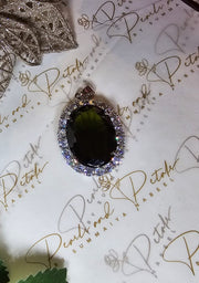 Ovel Emerald Pendant