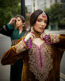 Velvet zareen