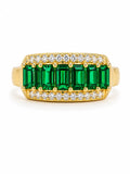 Emerald Élan Ring